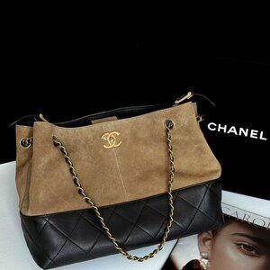 Classic CHANEL Bag: A Stylish and Versatile Choice for Elegance